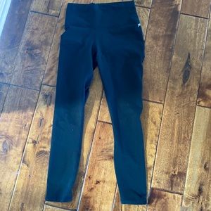 Fabletics cropped pants